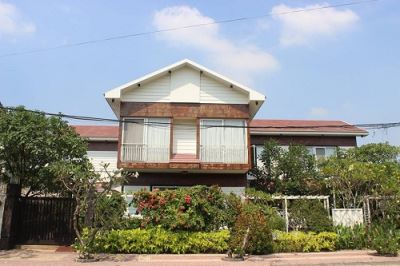 Biệt thự không móng làm từ 28 chiếc container tại Sài Gòn