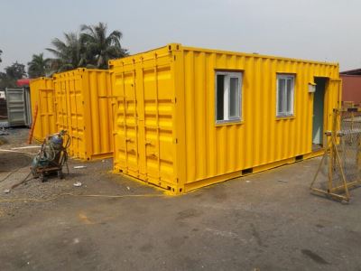 Nên mua container hay thuê container?