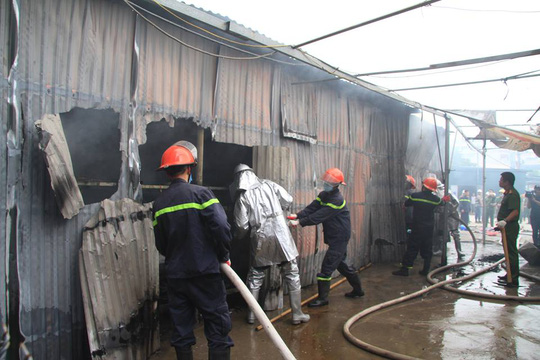 Mua container văn phòng thay lán trại tại công trường - Ảnh 2