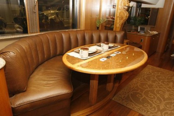 chiêm ngưỡng những ngôi nhà container di động của sao Hollywood