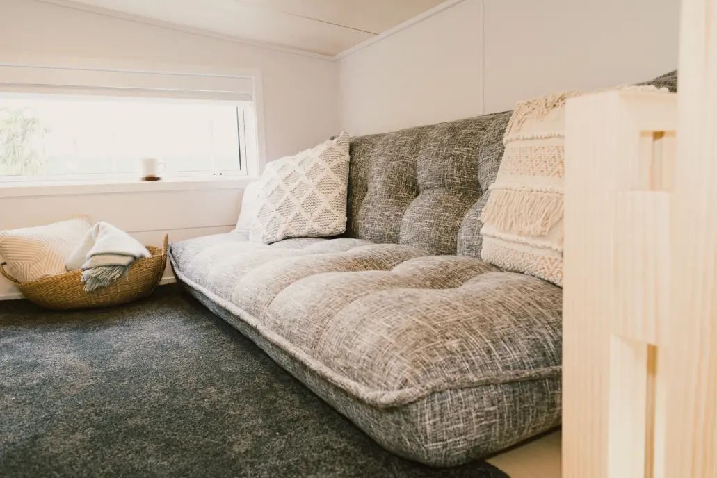 Say đắm trước vẻ đẹp của nhà container cho 6 người tại New Zealand